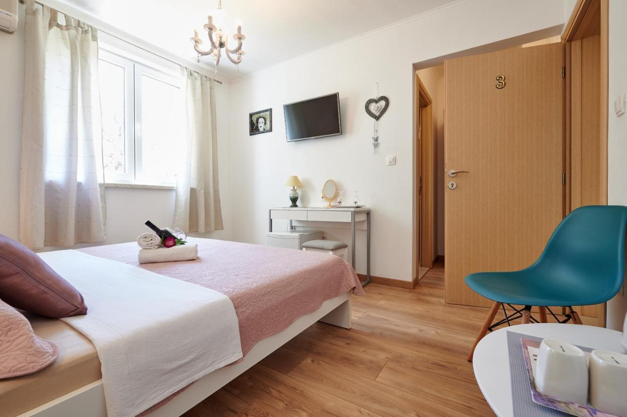 Rooms Antonio Traù Esterno foto